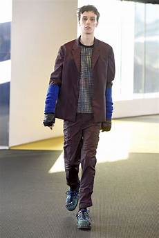 Sports Clothing For Men